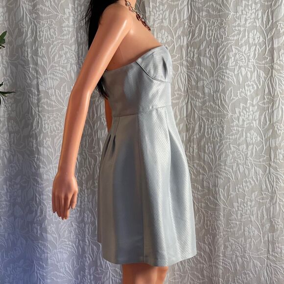 Vintage Y2K BCBGMAXAZRIA Metallic Silver Gray Strapless Prom Cocktail Dress 6 - Picture 3 of 7